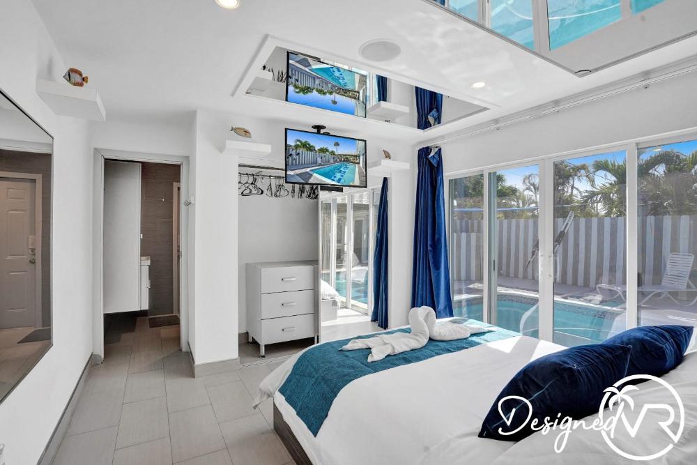 Private unit wpool view patio
